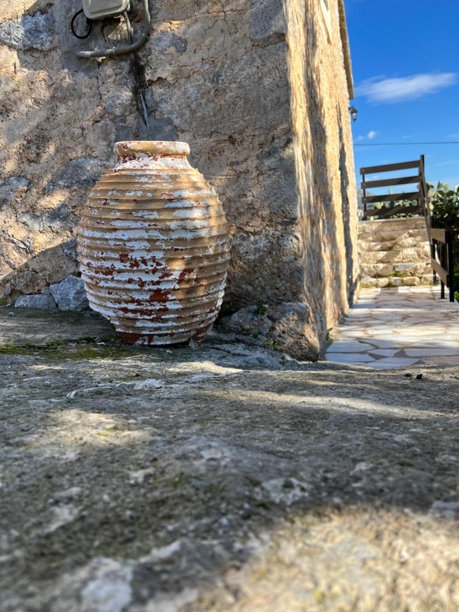 Nigos Βίλα Okhiá Εξωτερικό φωτογραφία